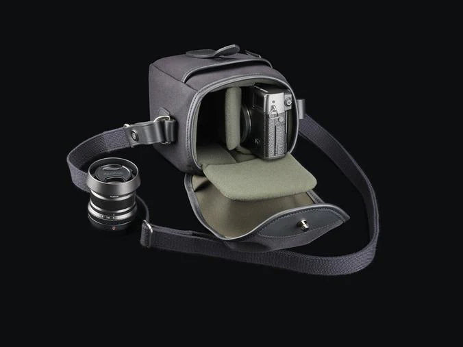 Billingham 72 Camera Bag - Black FibreNyte / Black Leather-Camera Bags-Kudos Cameras