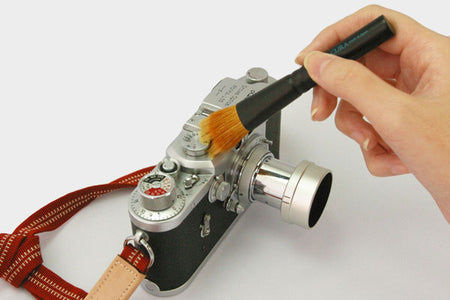 CURA CF-100 Kumano Camera Cleaning Brush with single case