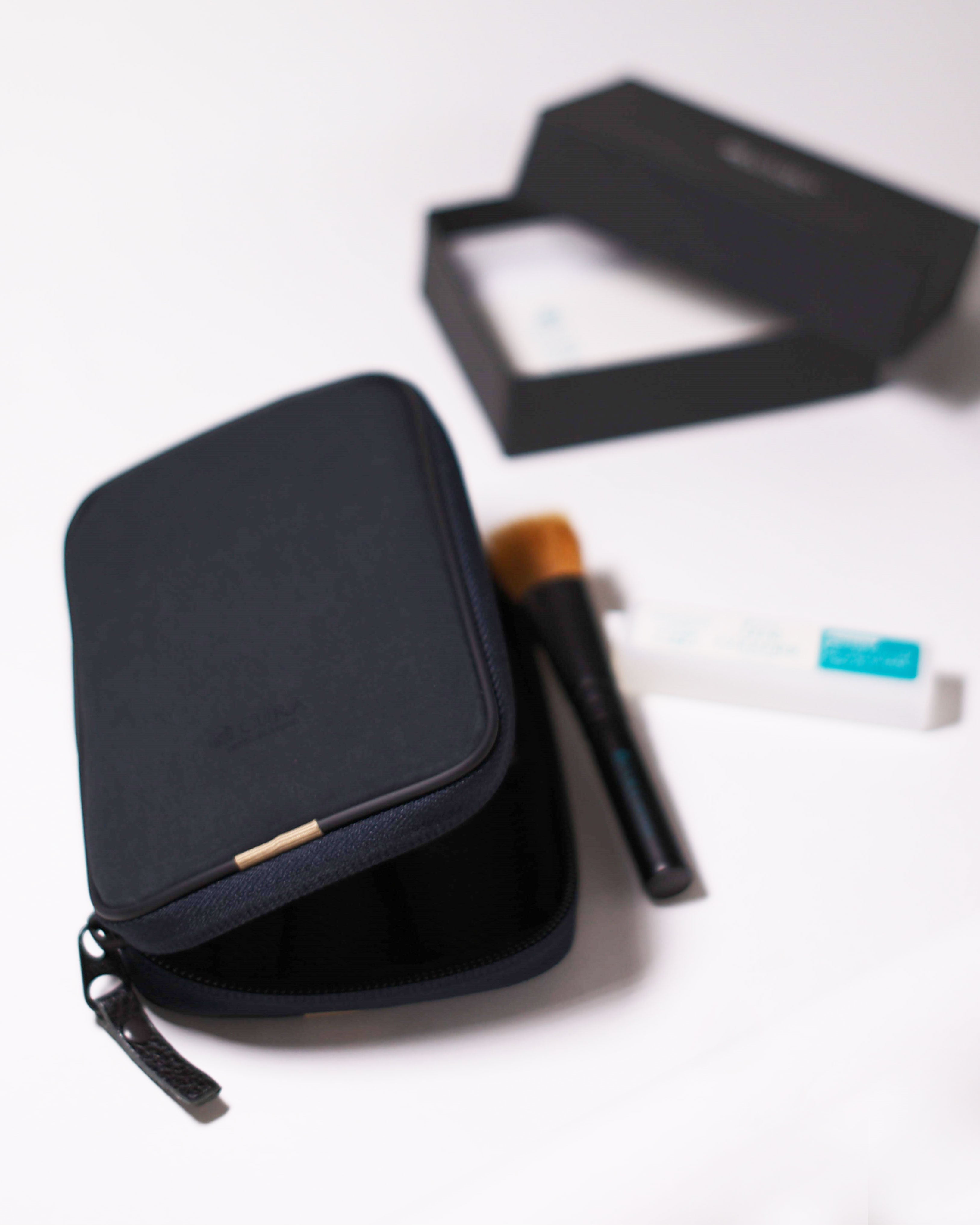 CURA CFCM-100 Cleaning Set - Millicloth Pouch (Navy) Includes - Kumano Brush + Lens Cleaner (15ml) + Micro Wiper (50 sheets) + Millicloth Pouch (Navy)