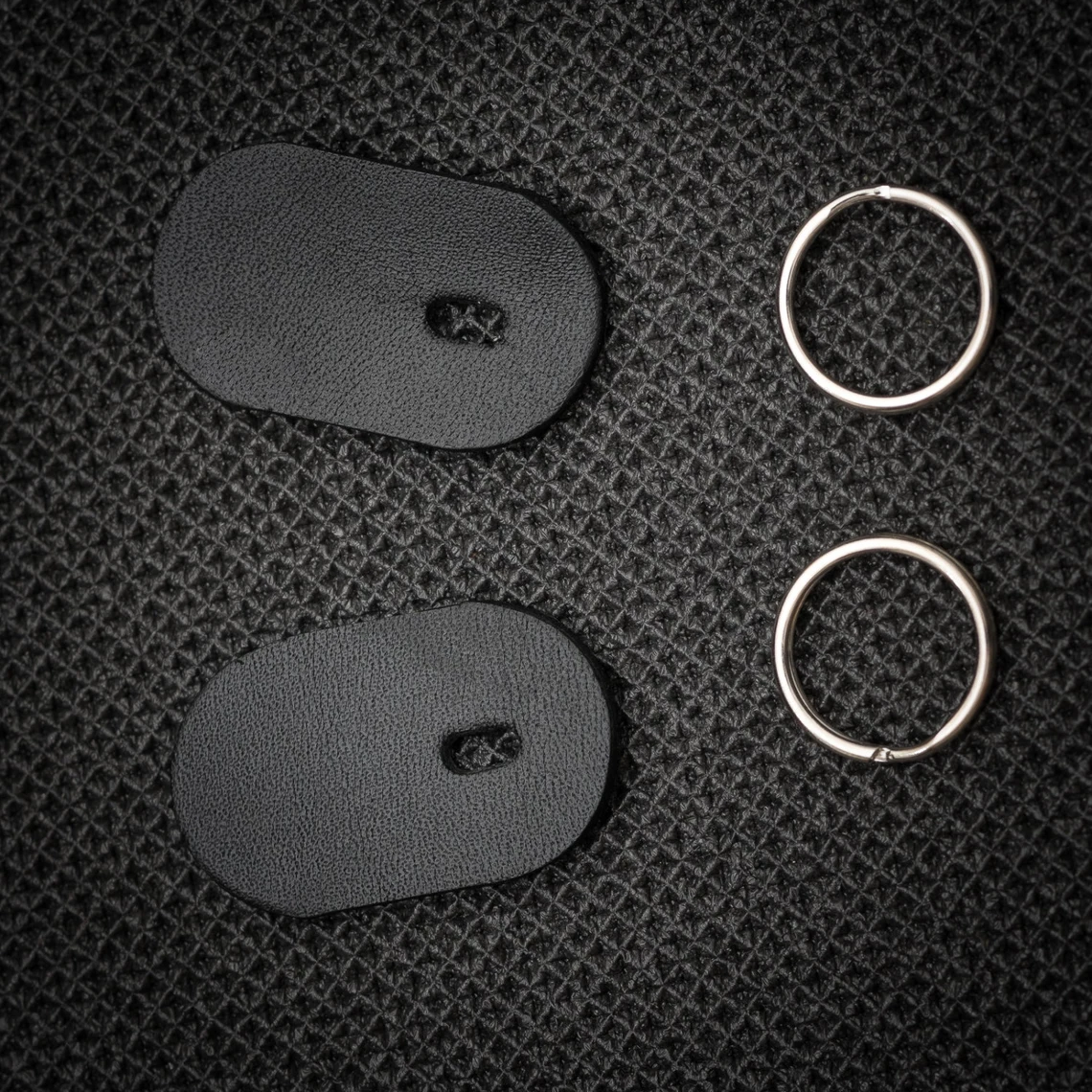 DeadCameras Black Elongated Leather Strap Protectors & 16mm Split Rings-Camera Strap-Kudos