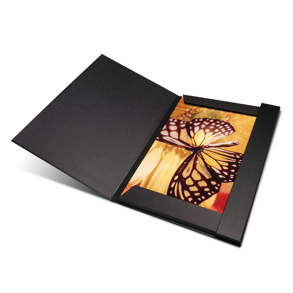 Print File FOL1117BLK Black Folio-Black Lining-Magnetic Closure 11-1/4x17-1/4x1/2