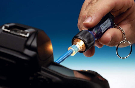 Kinetronics 702004 SpeckGrabber "Pro Kit" SGL, handle with integrated mini lamp, incl. batt., three tips, cleaning solution and anti-static cloth-Cleaning Kits-Kinetronics